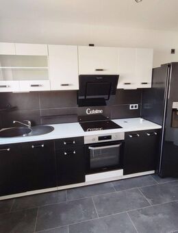 Gepflegte 3 ZKB-Eigentumswohnung mit Balkon und Pkw-Stellplatz - Altenkirchen (Rheinland-Pfalz)