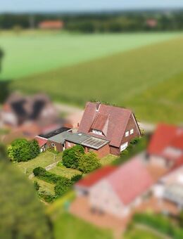 Geräumige Familienoase mit Doppelgarage und großem Grundstück in Sackgassenlage. - Lähden