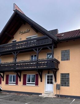 Wohn- und Geschäftshaus mit Garagenhof - Löffingen