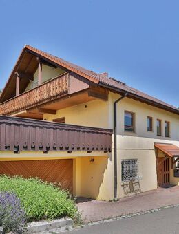 Freistehendes Einfamilienhaus mit viel Platz und Komfort - Aidlingen