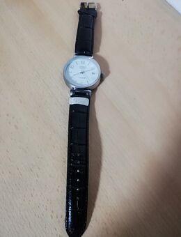 Herren Uhr Mechanisch mit Datum aufziehbar und neu - Atting