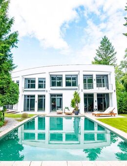 Moderne Villa direkt am Grunewald -Ihr Zuhause in bester Lage mit eigenem Waldzugang - Berlin