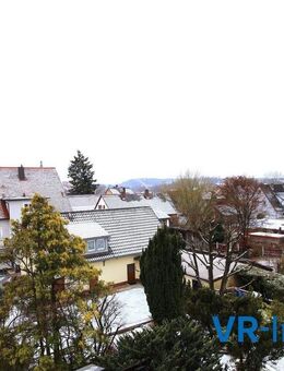Moderne 2-Zimmer-Wohnung mit Balkon in Roth - Roth (Bayern)