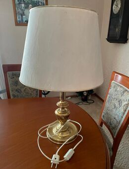 Tischlampe mit großen Schirm messing Fuss - Bremen