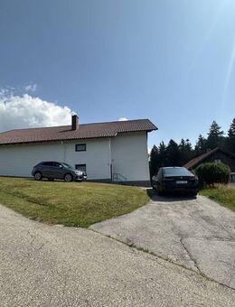 Anwesen/Zweifamilienhaus in Rand-/fast Alleinlage Nähe Jandelsbrunn - Jandelsbrunn