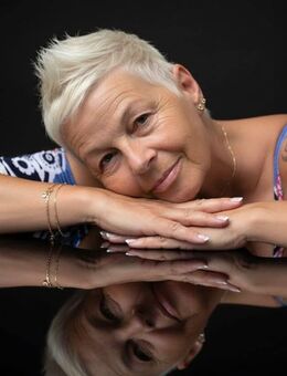 Optimistin mit Power sucht Mann mit Lebensfreude - Gladbeck