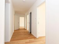 4-Zimmer-Wohnung zum Erstbezug mit Balkon und Loggia! - Freising