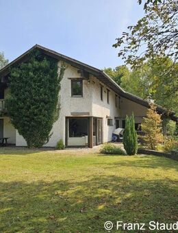 Außergewöhnliches EFH im Landhausstil mit großem Garten in herrlicher Lage am Bebauungsrand - Großostheim