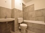 Ab sofort! Sanierte 2-Zimmer-Whg mit Balkon in Wuppertal - Wuppertal