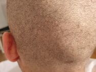 Kopf scheren oder Bart ab für Männer ab 40... - Hannover