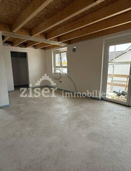 Schöne Dachgeschoss-Maisonetten-Neubauwohnung! - Malterdingen