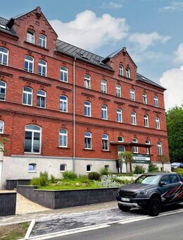 Wunderschöne, lichtdurchflutete Dachgeschosswohnung mit Gartennutzung - Pößneck