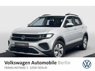 VW T-Cross, 1.0 l TSI Life, Jahr 2022 - Berlin