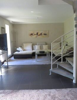 Schöne Maisonette Eigentumswohnung mit Garten - Saarbrücken
