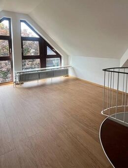 Charmante Maisonette-Wohnung mit Wohlfühlfaktor in sehr ruhiger Lage von Solln! - München