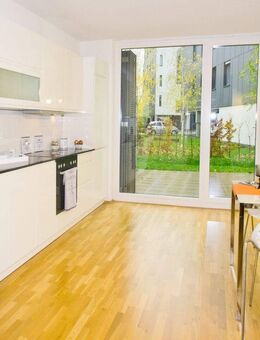 Modernes Townhouse mit unverbaubarem Spreeblick in Friedrichshain-Kreuzberg - Berlin
