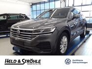 VW Touareg, 3.0 V6 TDI, Jahr 2024 - Neu Ulm