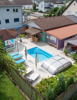 Kernsaniertes 2-Familienhaus (2002) - Wellness-Oase mit luxuriösem Außenbereich, Pool, Sauna u.v.m. - Wutöschingen