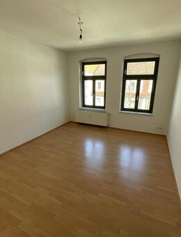 Moderne 3-Zimmer-Wohnung mit Wintergarten - Zeitz