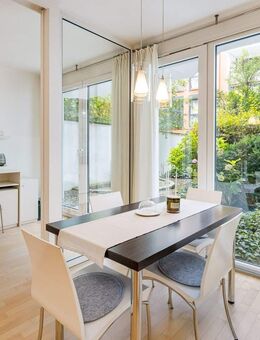 Raumwunder im Herzen der Stadt: Perfekt geschnittenes & voll möbliertes City-Apartment - München