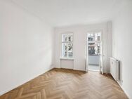Altbau-Luxus neu definiert: Elegante 2-Zimmer-Wohnung mit Designerbad in Berlin-Berlin Wedding - Berlin