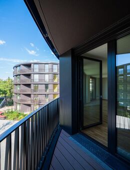 2-Zimmer Wohnung mit Loggia am Elbufer – Marina Garden - Dresden