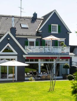 "Kaufpreisreduzierung" Stilvoll wohnen mit bergischem Charme - Wohlfühloase mit traumhaftem Garten - Wuppertal