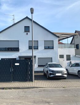 Großzügiges ZFH, 394?m², Wintergarten, PV, Klima, Videoüberwachung, viel Platz! - Bürstadt