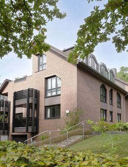 Bad Wilhelmshöhe / Am Mulang Großzügige 3-Zimmer-Wohnung mit 2 Balkonen, Keller und Tiefgaragenplatz zur sicheren Kapitalanlage - Kassel