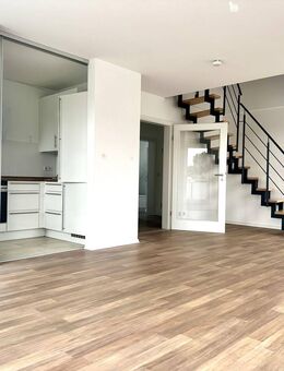 Landshut Mitterwöhr: Moderne Maisonette-Wohnung mit großer Dachterrasse! - Landshut