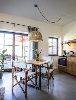 Gutshof-Studio zur Langzeitmiete - mit eigener Terrasse - Bastorf