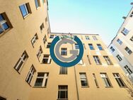 PRAKTISCHES ERDGESCHOSS - MODERNISIERTES BAD - GROSSZÜGIGES RAUMGEFÜHL MIT HOHEN DECKEN - Berlin