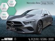 Mercedes A 200, AVANTGARDE ADVANCED PLUS WINTER R AMBI, Jahr 2023 - Grevenbroich