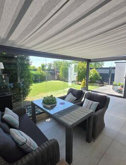 Willkommen zu dieser modernen, lichtdurchfluteten Doppelhaushälfte in Bergheim-Ahe! - Bergheim (Nordrhein-Westfalen)