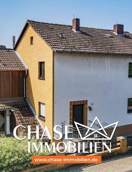 Sanierungsbedürftiges Zweifamilienhaus in bester Lage Hagenburgs mit Garage und Garten - Erbbau! - Hagenburg