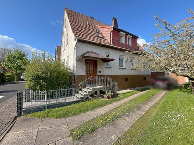 Zweifamilienhaus im Ortskern Eichenzell mit bebaubaren Grundstück