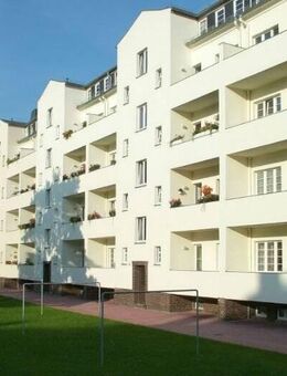 Single-1-Raum-Wohnung, uninah, mit Balkon - Chemnitz