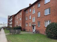 Ihre Zukunft - Ihre Wohnung: sanierte 2,5-Zimmer-Wohnung mit Balkon, sofort anmietbar! - Lübeck