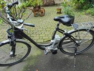 Herren + Damen-E-Bike 28 Zoll, Mittelmotor, gebraucht, sehr guter Zustand, Akku mit einer Reichweite von ca. 180 km. - Wuppertal