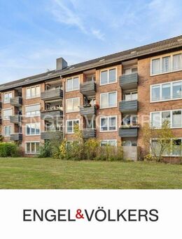 Attraktive vermietete 1,5-Zimmer-Wohnung mit Balkon und Parkplatz - Hamburg