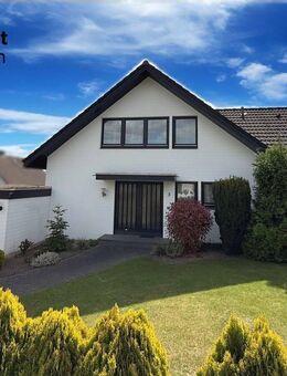 Großzügiges Einfamilienhaus im Hiddenhausener Ortsteil Schweicheln-Bermbeck mit Erbpacht - Hiddenhausen