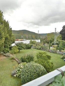 Wohnung mit Rheinblick - 4 Zimmer, 2 Stellplätze! - Brey