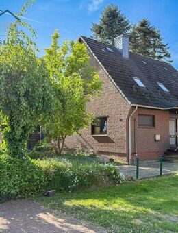 Ohne Käufercourtage! Solides Einfamilienhaus in Krempe zu verkaufen - Krempe
