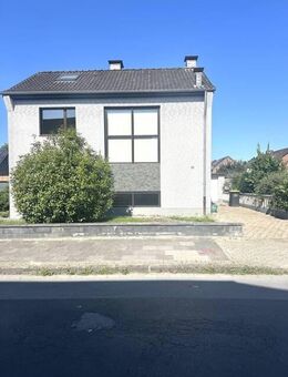 Einfamilienhaus mit großem Gartenparadies, Charme und Potenzial in Moers-Scherpenberg - Moers