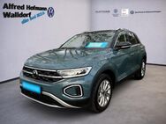 VW T-Roc, 1.5 TSI Style, Jahr 2023 - Walldorf (Baden-Württemberg)