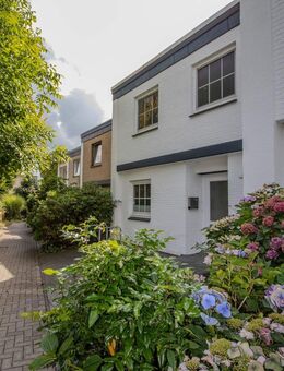Mittelreihenhaus in begehrter Lage von Wedel bei Hamburg - Wedel