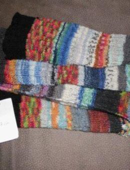 Handgestrickte bunte Schals - Merkelbach