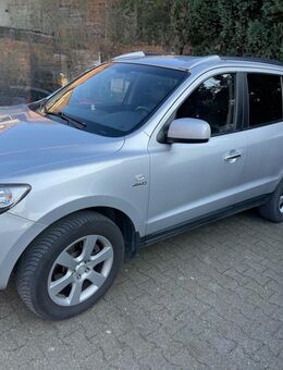 Hyundai Santa Fe Automatik 2009 Top Zustand - Voerde (Niederrhein)