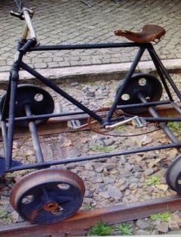 ER SUCHT IN - Solingen (Klingenstadt)