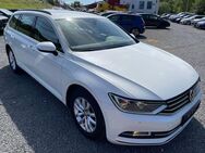 VW Passat Variant 2.0 TDI *DSG*COMFORTLINE*SHZ*PDCv - Boxberg (Baden-Württemberg)